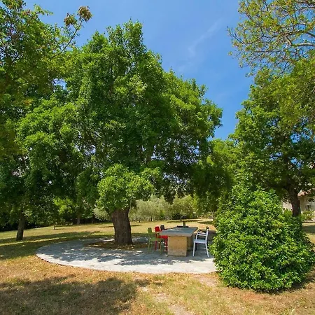 Bura Holiday home