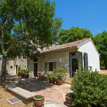 Tatil Evi Bura *